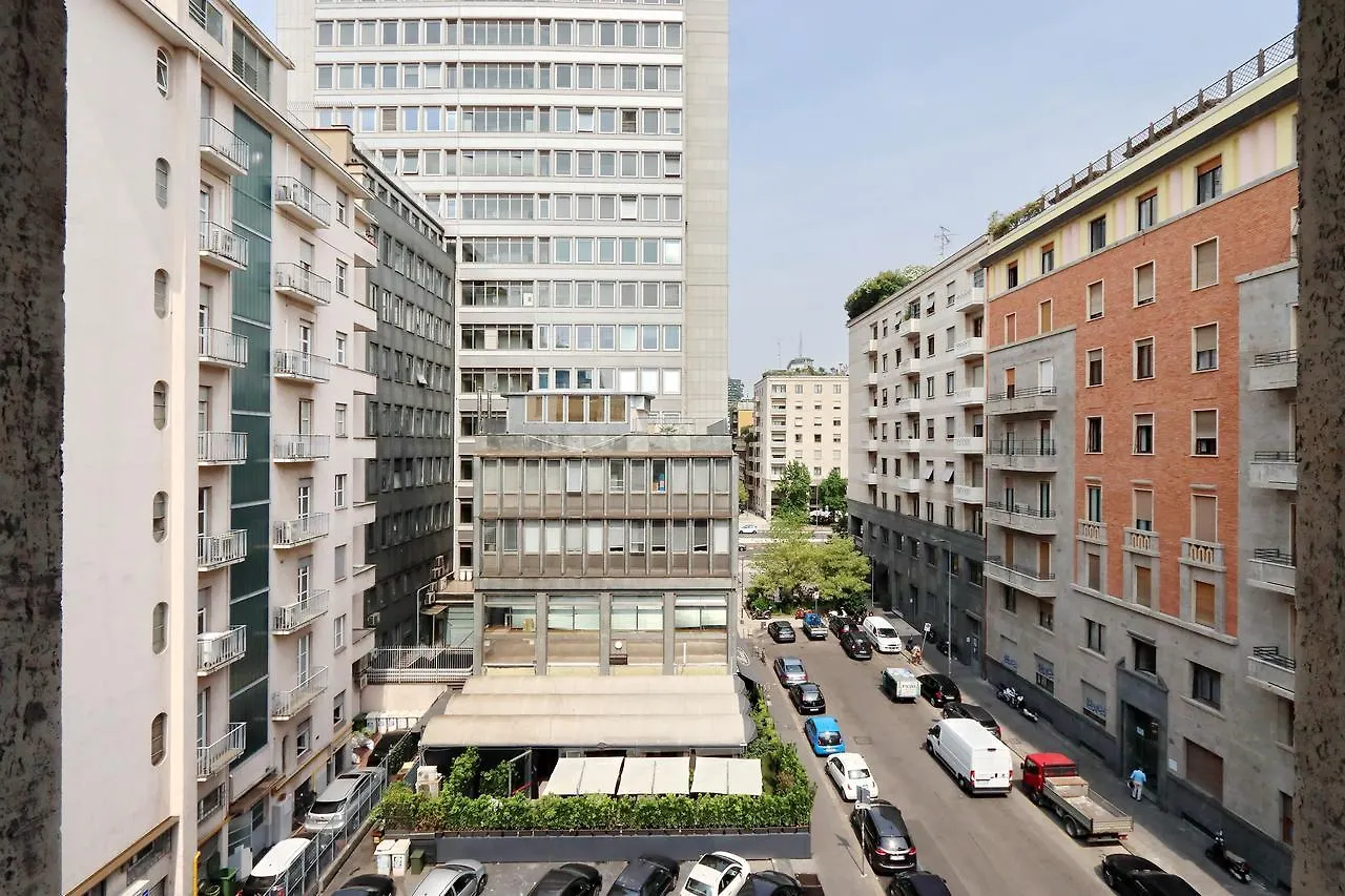 Bed&Dream Apartment Milan 0*,  Italy